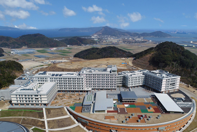九州大学（伊都）総合教育研究棟（人文社会科学系）新営その他工事が竣工しました（1）